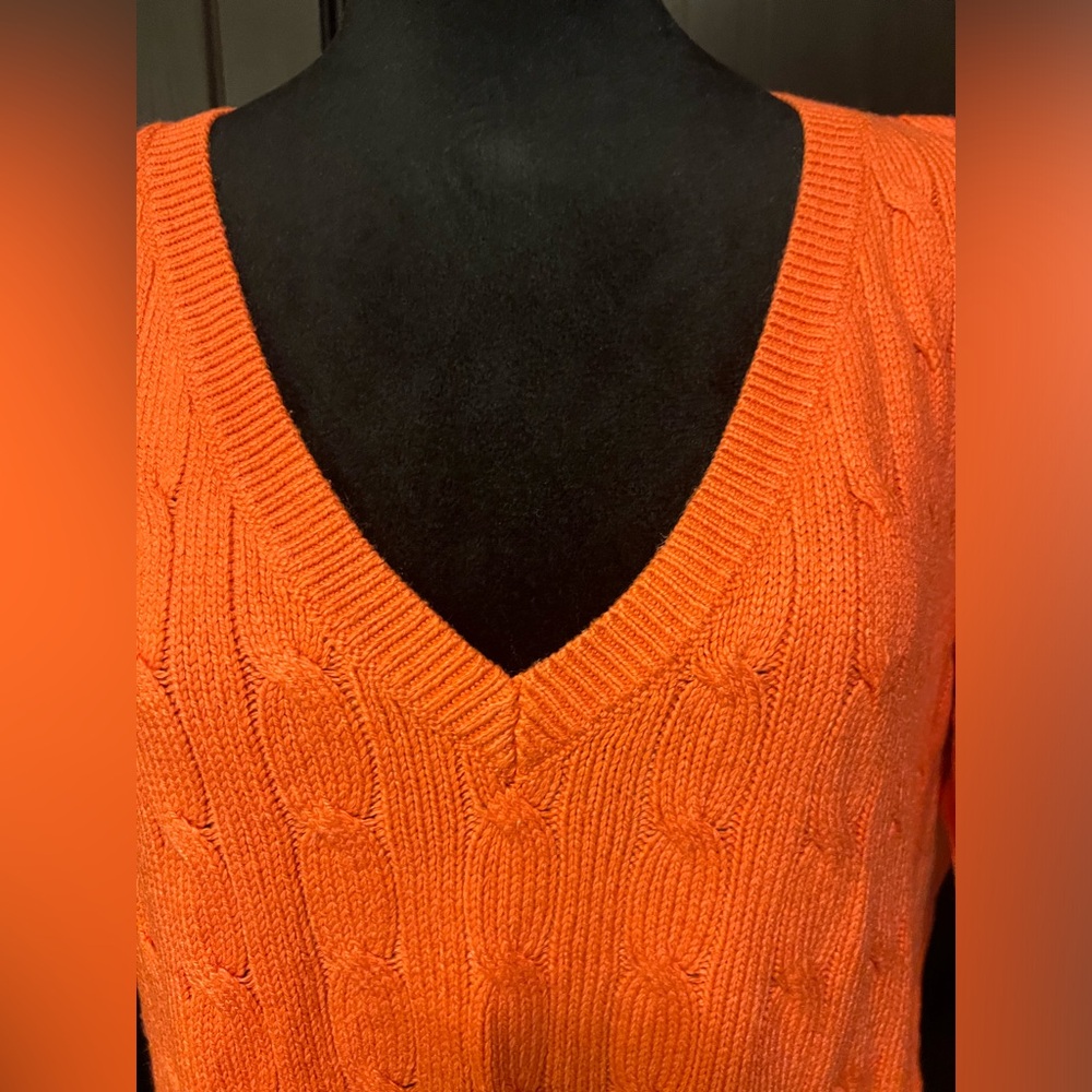 Sweater - Picture 5 of 5